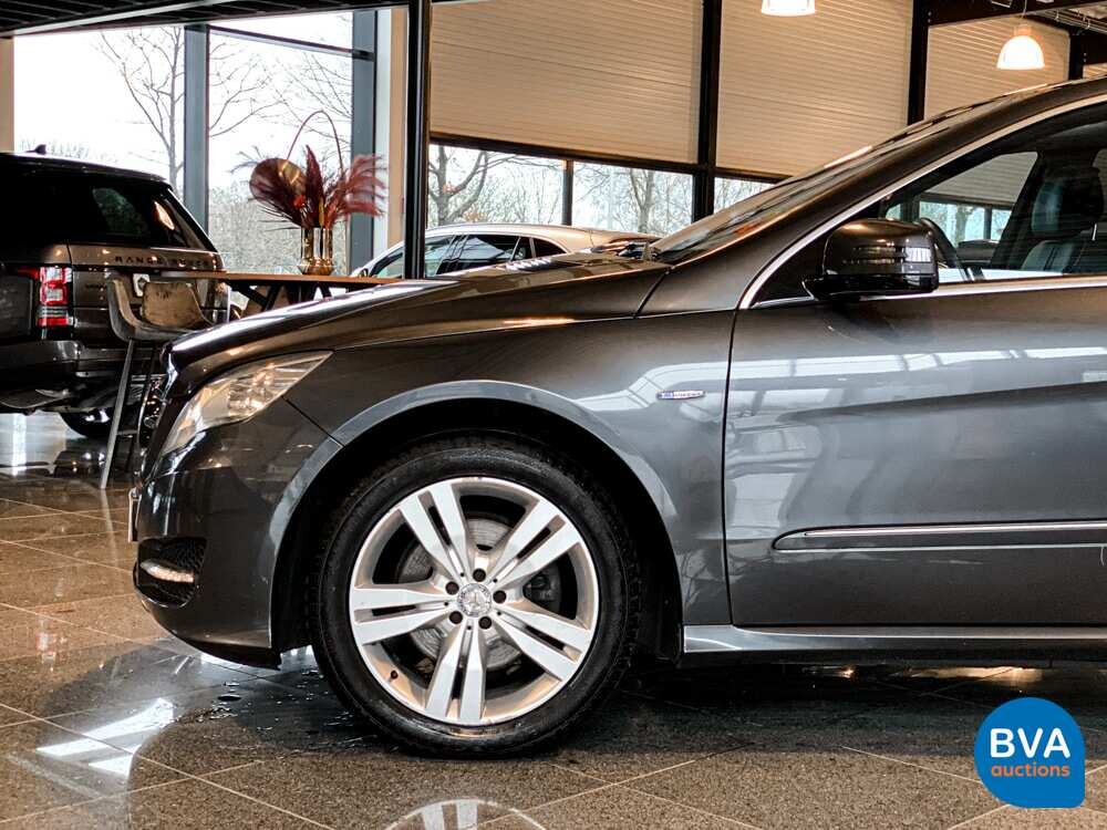 Mercedes-Benz R350 CDI BueTec Long 4-Matic 7-person R-class 211pk 2011, RS-281-P.