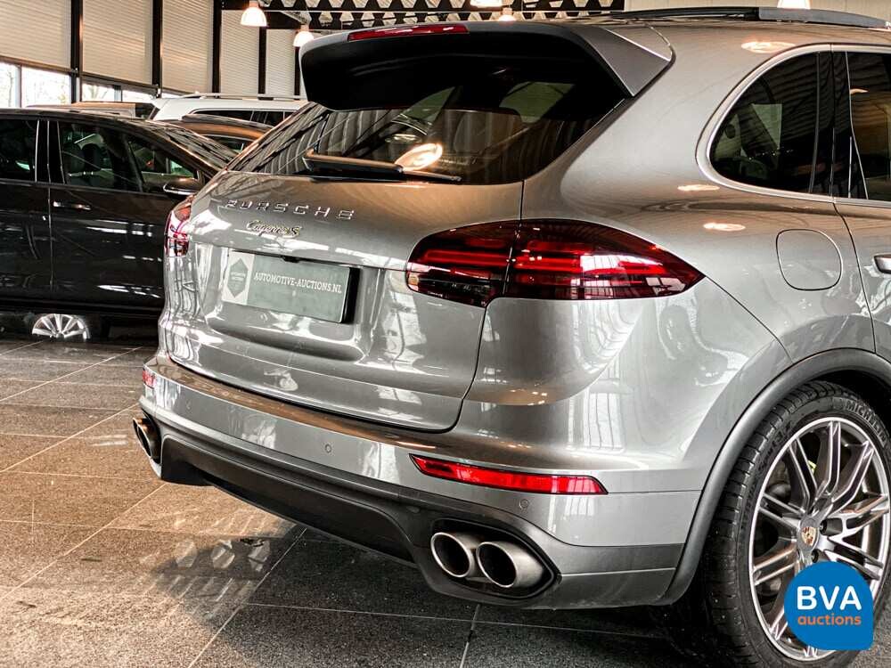 Porsche Cayenne 3.0 S E-Hybrid SportChrono 462pk 2015 -Org NL-, GJ-249-Z