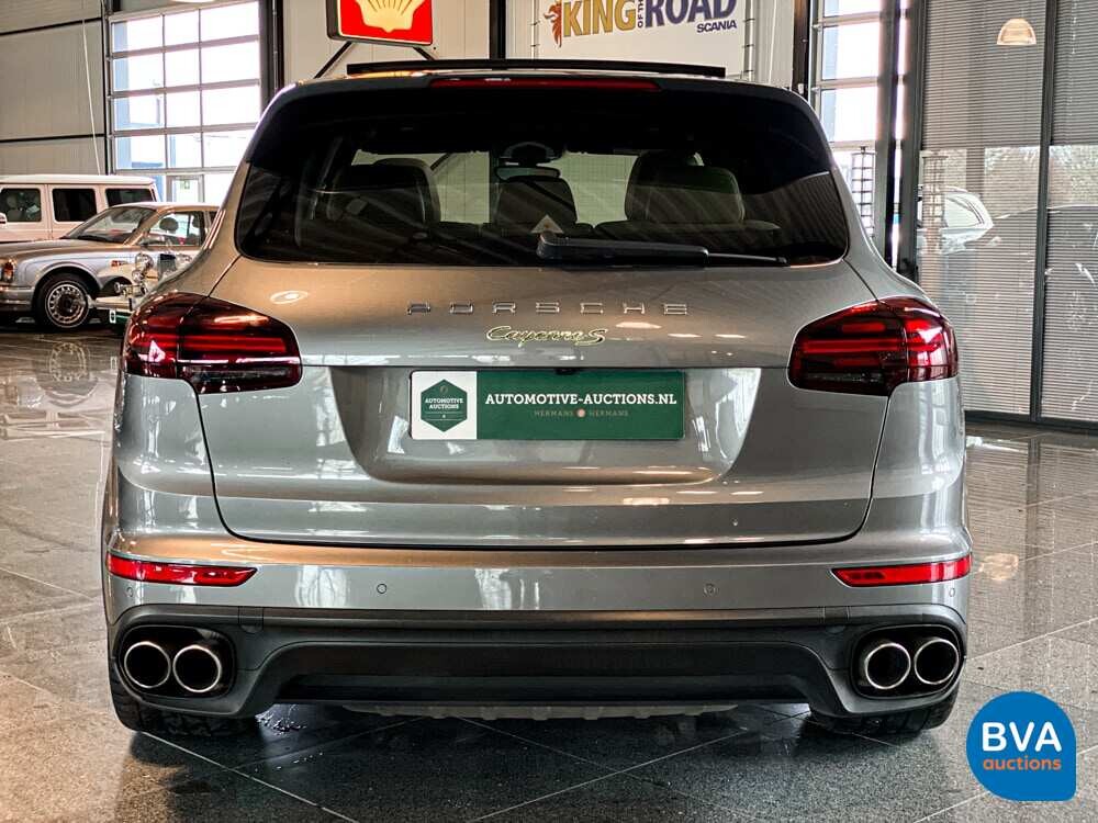 Porsche Cayenne 3.0 S E-Hybrid SportChrono 462pk 2015 -Org NL-, GJ-249-Z