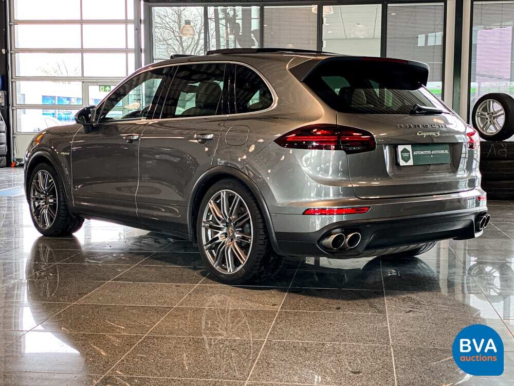 Porsche Cayenne 3.0 S E-Hybrid SportChrono 462pk 2015 -Org NL-, GJ-249-Z