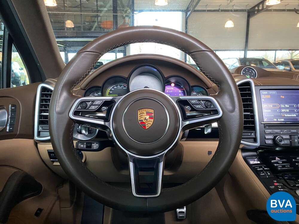 Porsche Cayenne 3.0 S E-Hybrid SportChrono 462pk 2015 -Org NL-, GJ-249-Z