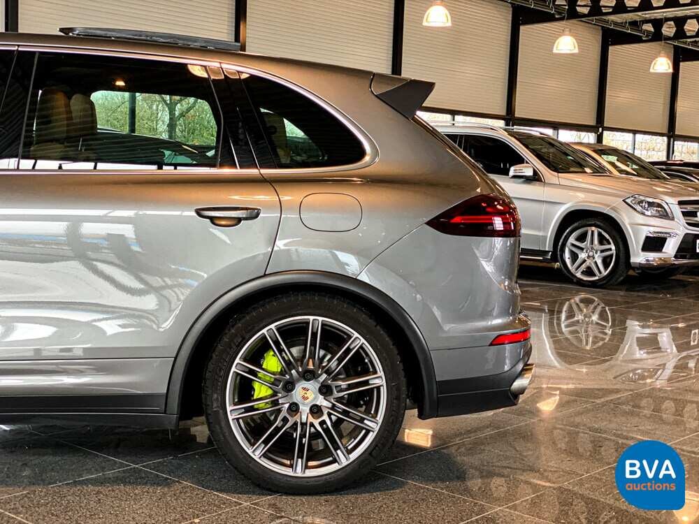 Porsche Cayenne 3.0 S E-Hybrid SportChrono 462pk 2015 -Org NL-, GJ-249-Z