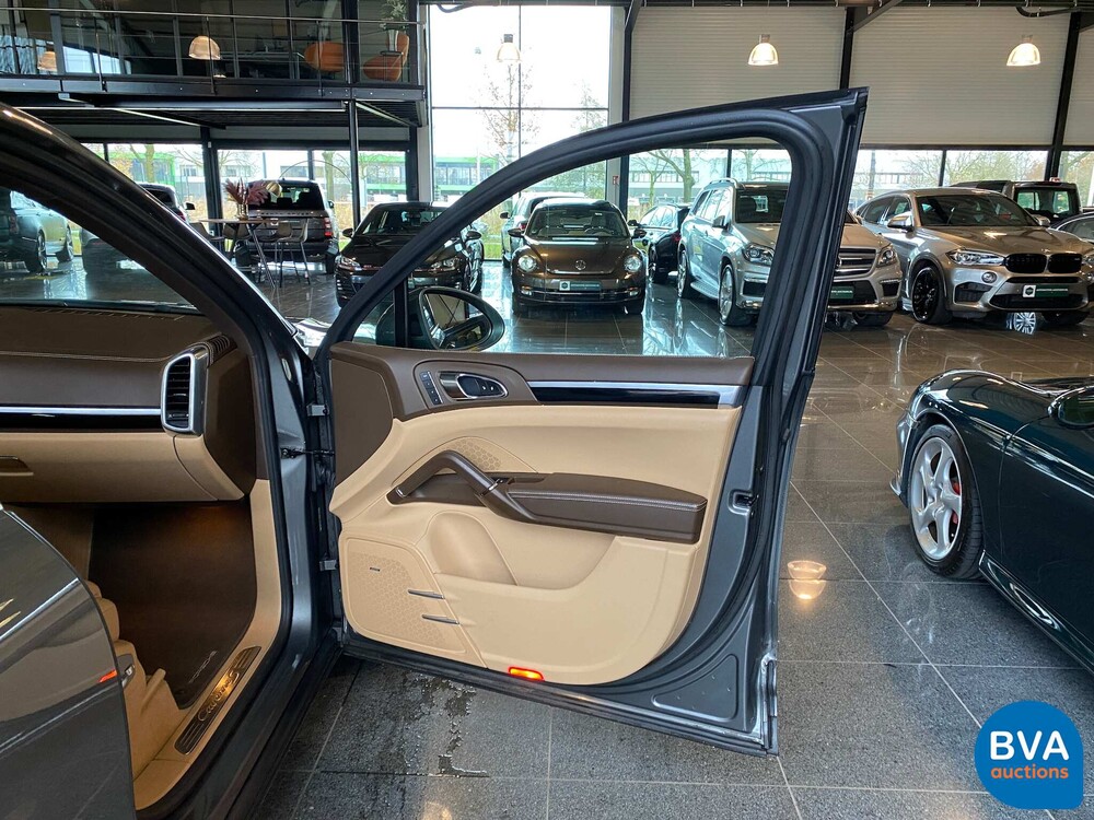 Porsche Cayenne 3.0 S E-Hybrid SportChrono 462pk 2015 -Org NL-, GJ-249-Z