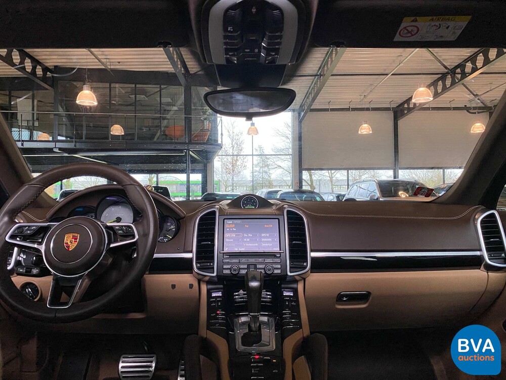 Porsche Cayenne 3.0 S E-Hybrid SportChrono 462pk 2015 -Org NL-, GJ-249-Z