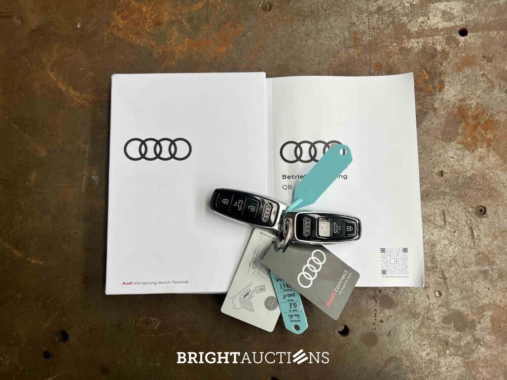 Audi Q8 60 TFSIe Quattro S-Line 490pk 2025 Plug-In Hybrid Fabrieksgarantie