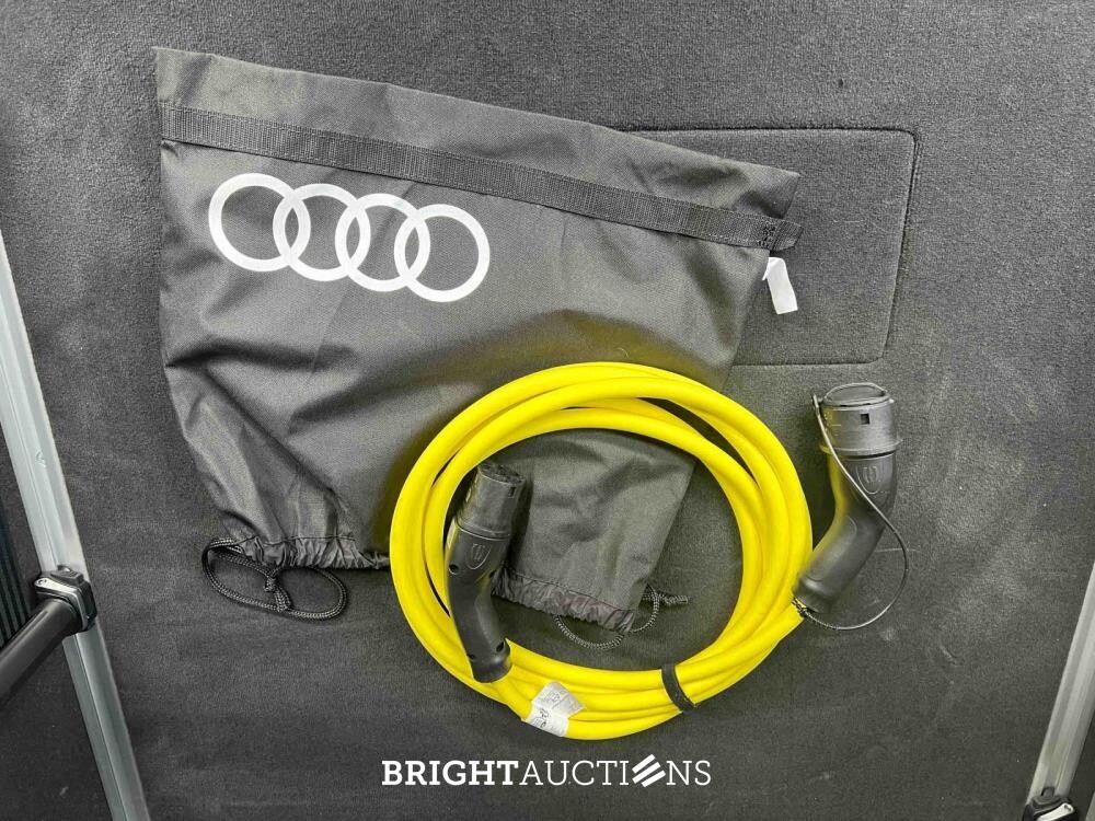 Audi Q8 60 TFSIe Quattro S-Line 490pk 2025 Plug-In Hybrid Fabrieksgarantie