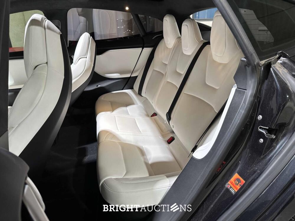 Tesla Model S 100D 417pk 2017 (Origineel-NL), RK-841-R