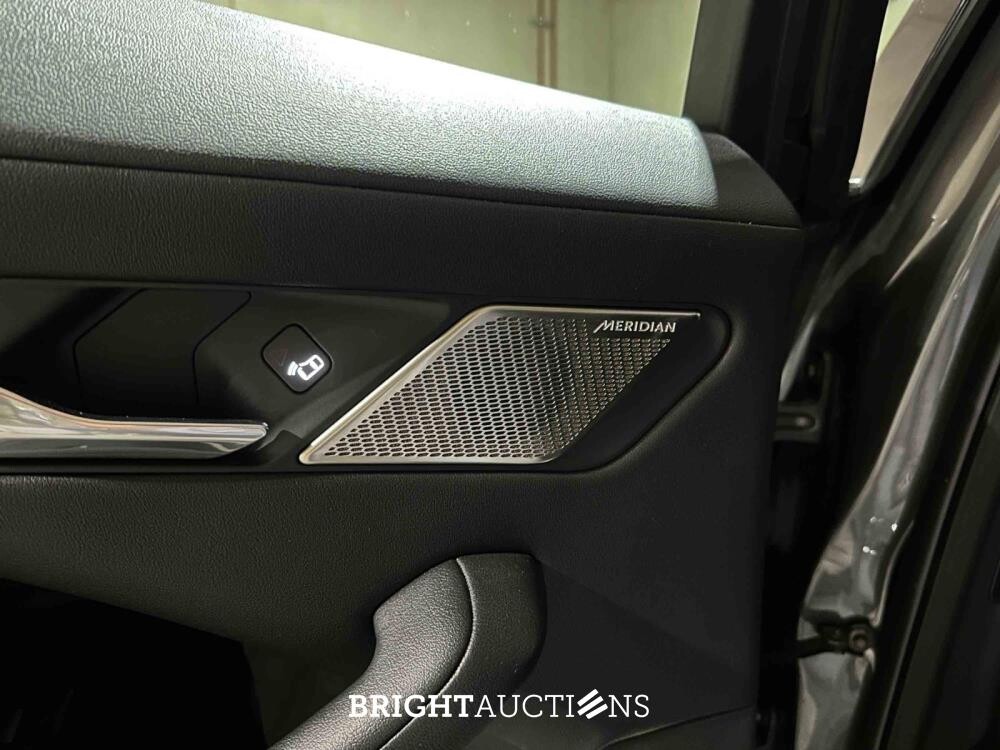 Jaguar I-PACE EV400 SE 90 kWh 400pk 2019 (Origineel-NL & 2e Eigenaar), ZS-386-P