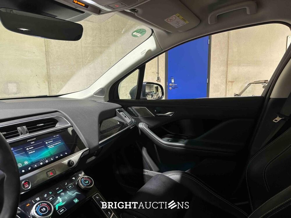 Jaguar I-PACE EV400 SE 90 kWh 400pk 2019 (Origineel-NL & 2e Eigenaar), ZS-386-P