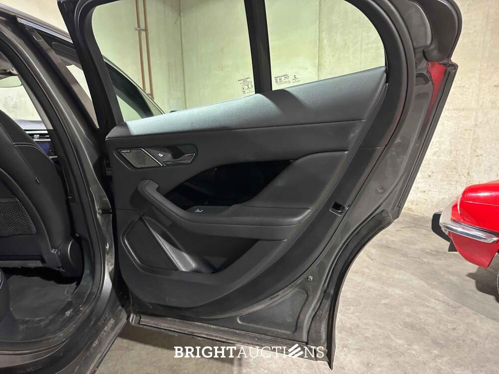 Jaguar I-PACE EV400 SE 90 kWh 400pk 2019 (Origineel-NL & 2e Eigenaar), ZS-386-P