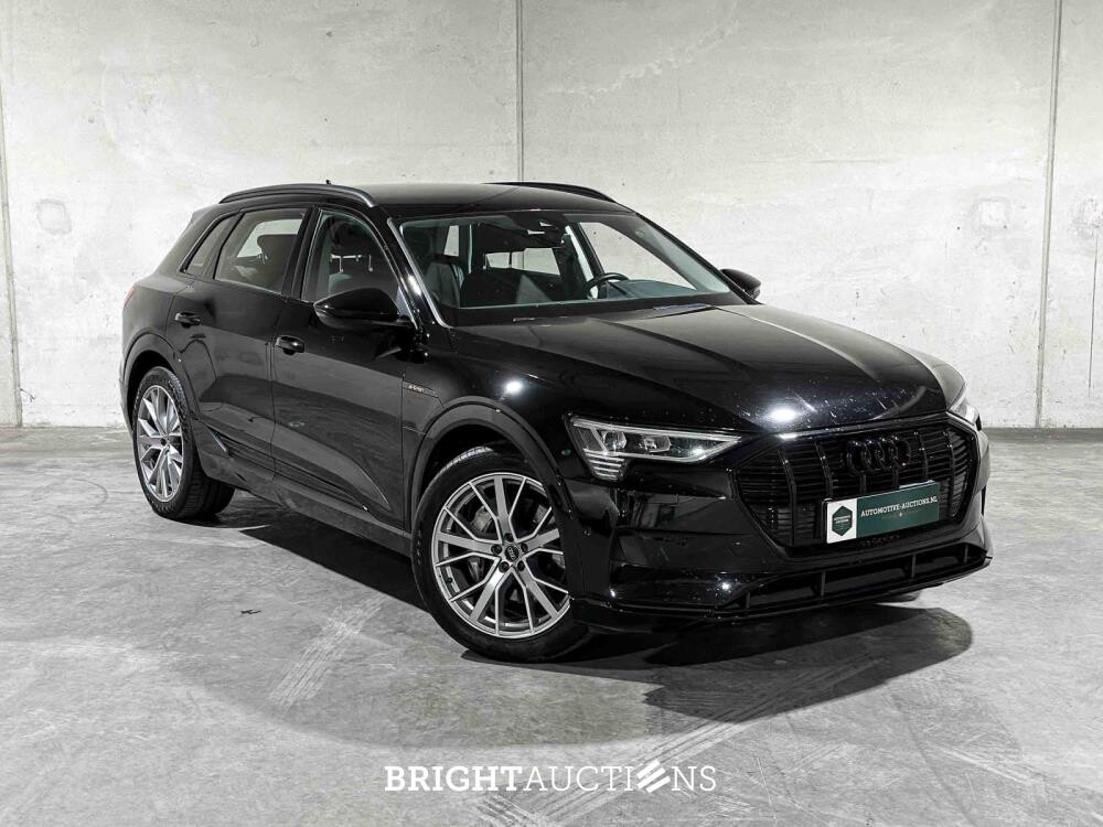 Audi e-tron 50 Quattro Business edition 71 kWh 313pk 2020 (Origineel-NL), J-427-FG