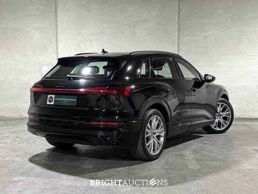 Audi e-tron 50 Quattro Business edition 71 kWh 313pk 2020 (Origineel-NL), J-427-FG