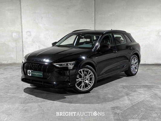 Audi e-tron 50 Quattro Business edition 71 kWh 313pk 2020 (Origineel-NL), J-427-FG