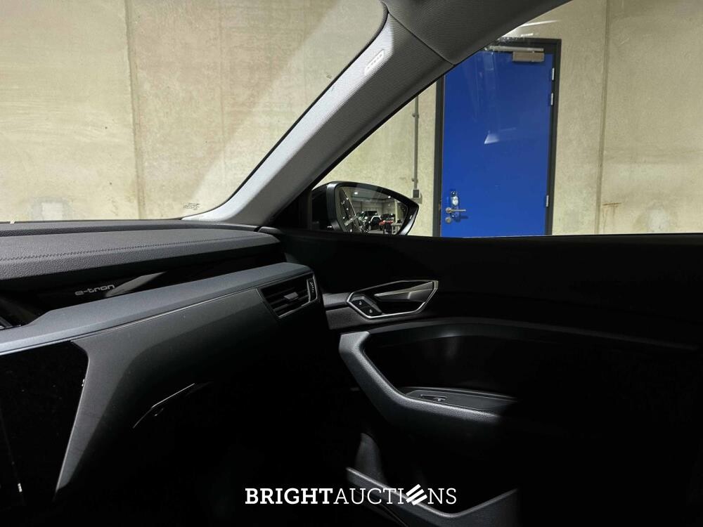 Audi e-tron 50 Quattro Launch Edition 71 kWh 313pk 2020 (Origineel-NL), J-928-KG