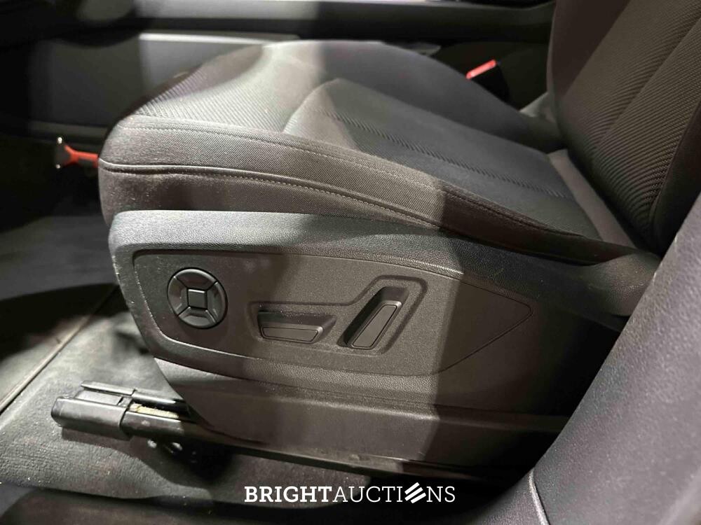 Audi e-tron 50 Quattro Launch Edition 71 kWh 313pk 2020 (Origineel-NL), J-928-KG