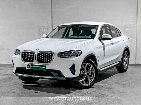 BRIGHT AUCTIONS: Luxury, sport & classic drivers te Tiel