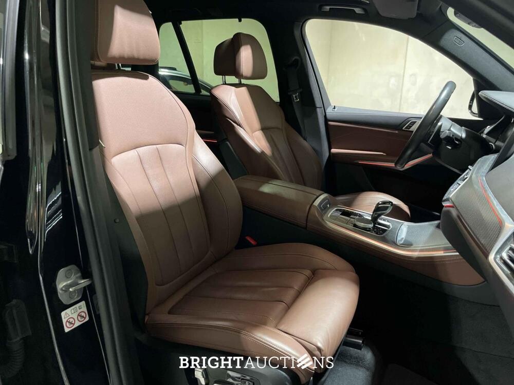 BMW X5 M50d High Executive 400pk 2019 G05 (Origineel-NL + 2e Eigenaar), G-758-LF