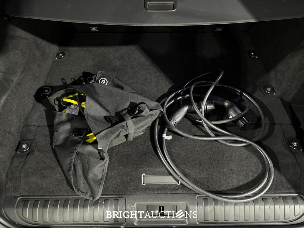 Land Rover Range Rover Sport P400e Limited Edition Plug-In Hybrid 404pk 2022 (Origineel-NL), P-978-FZ