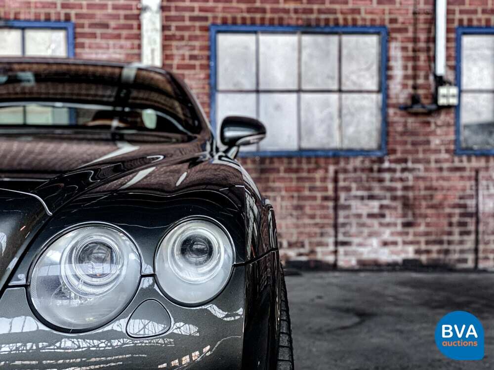 Bentley Continental GT 6.0 W12 560pk 2004