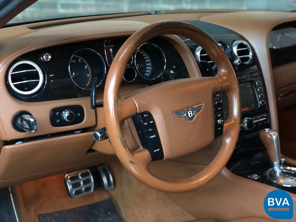 Bentley Continental GT 6.0 W12 560pk 2004