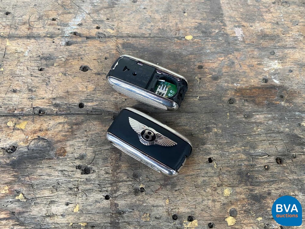 Bentley Continental GT 6.0 W12 560pk 2004