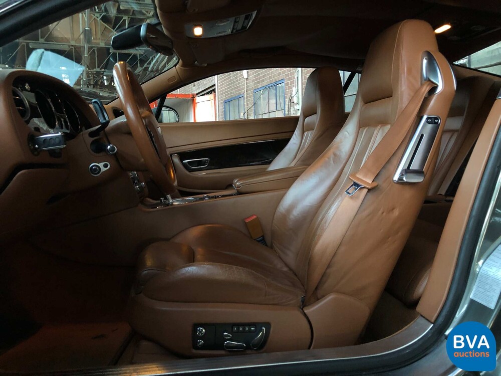Bentley Continental GT 6.0 W12 560pk 2004