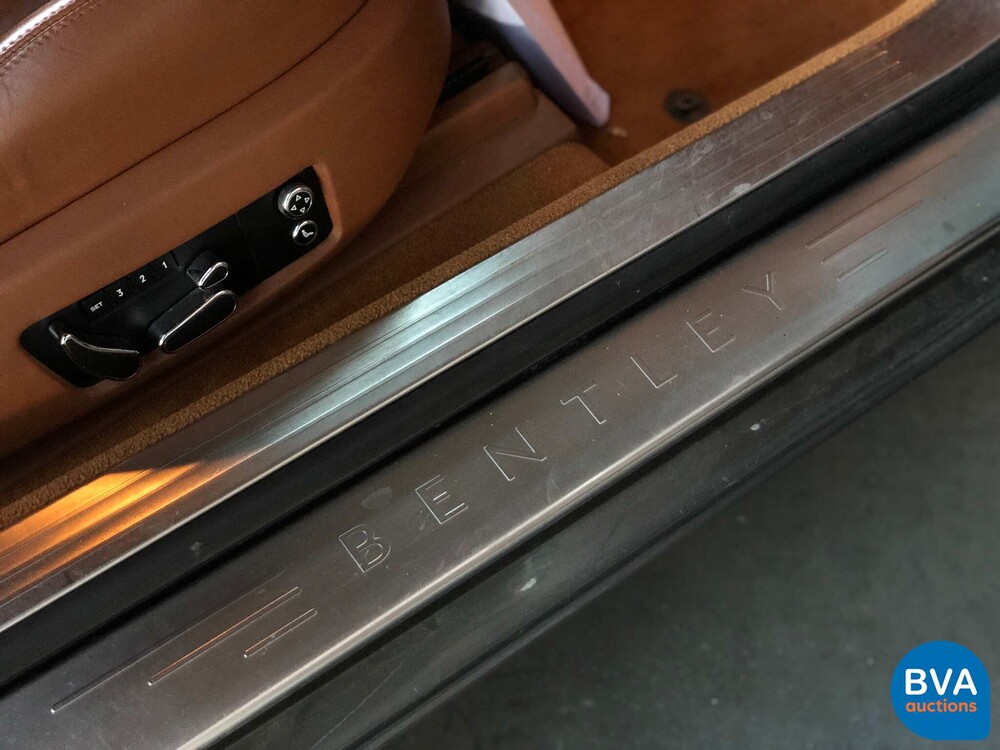 Bentley Continental GT 6.0 W12 560pk 2004