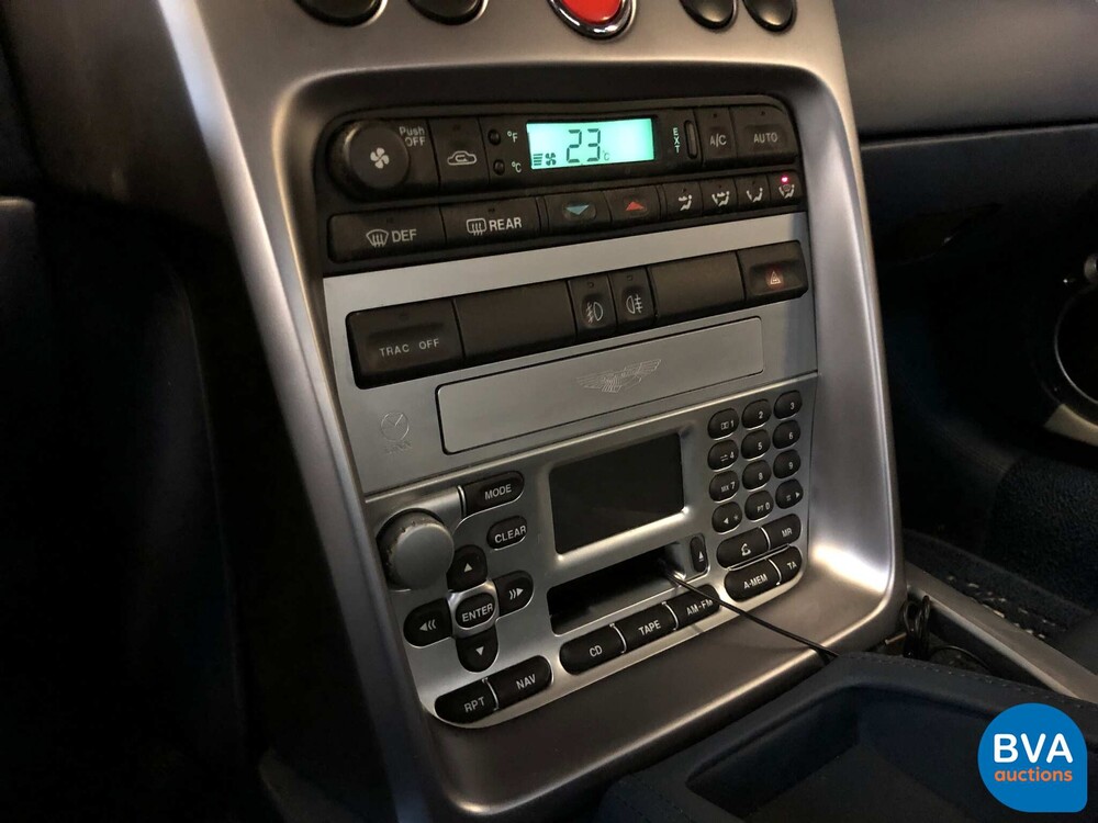 Aston Martin Vanquish 5.9 V12 466pk 2003