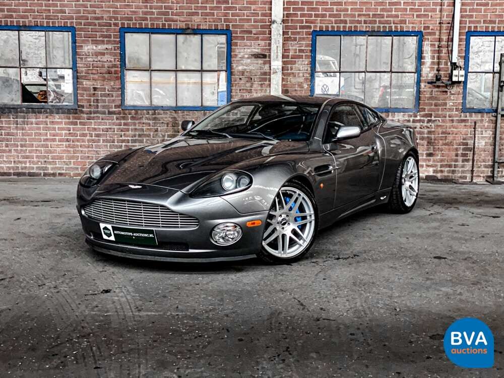 Aston Martin Vanquish 5.9 V12 466pk 2003