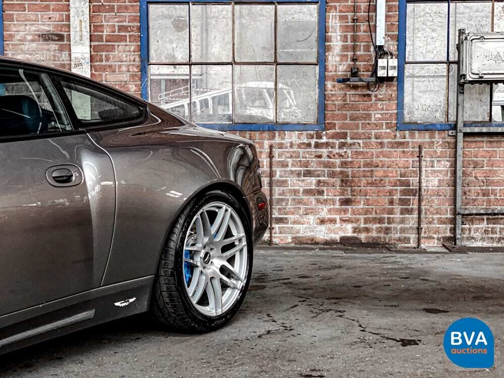 Aston Martin Vanquish 5.9 V12 466pk 2003