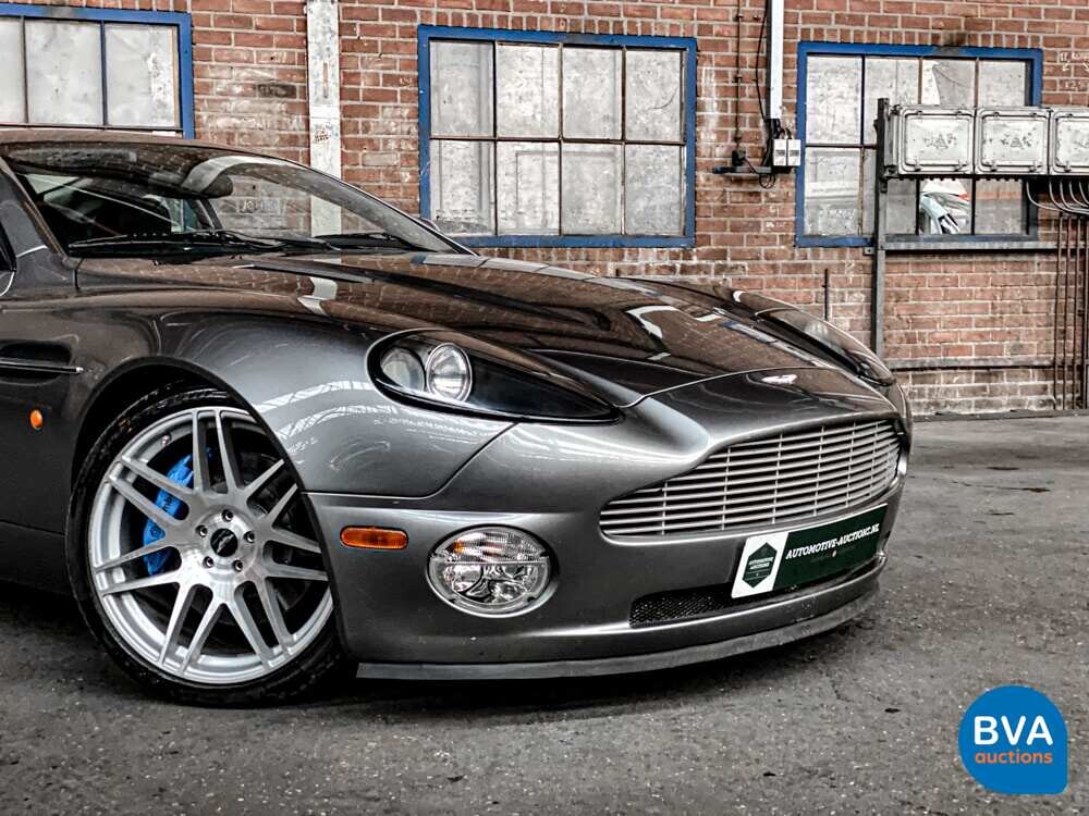 Aston Martin Vanquish 5.9 V12 466pk 2003