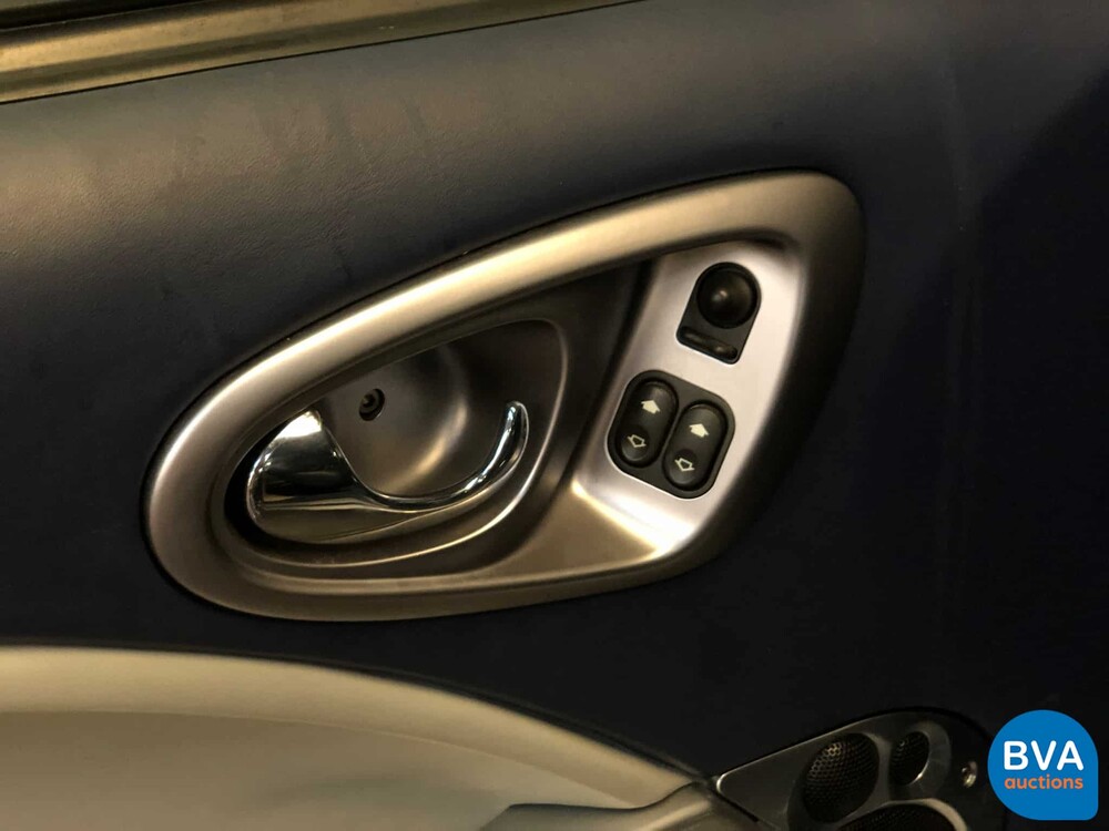 Aston Martin Vanquish 5.9 V12 466pk 2003