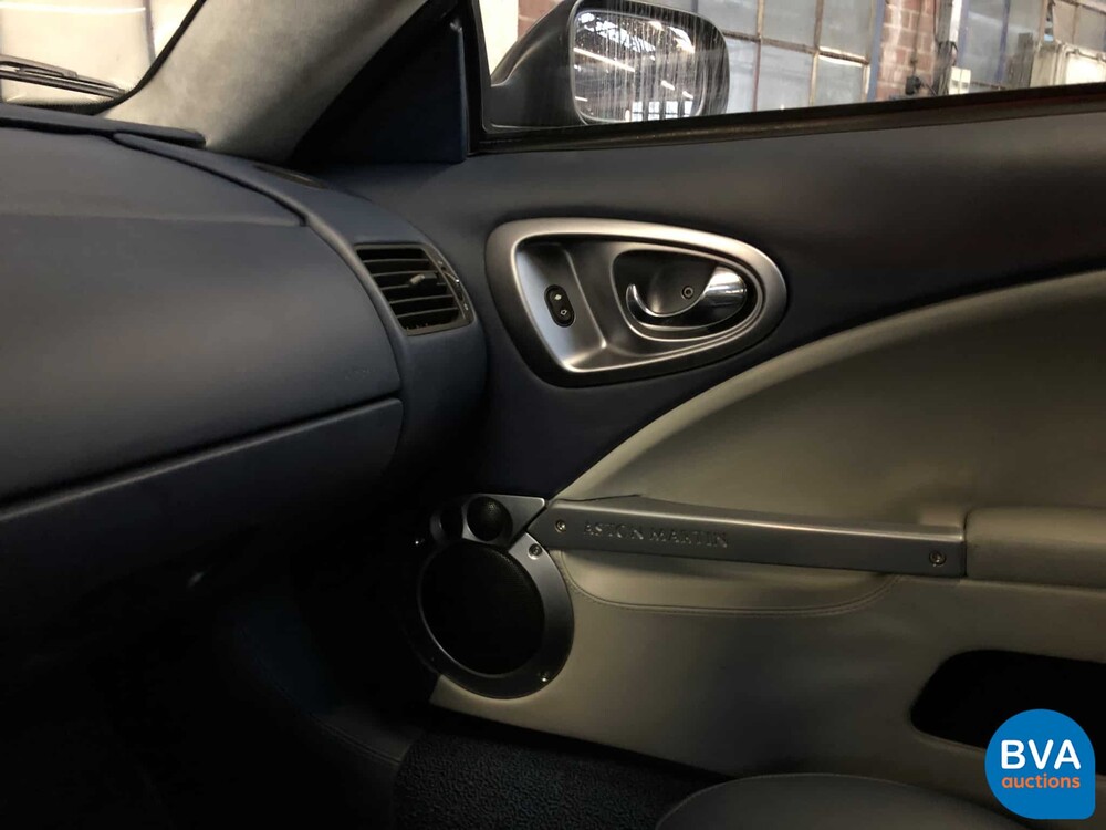 Aston Martin Vanquish 5.9 V12 466pk 2003