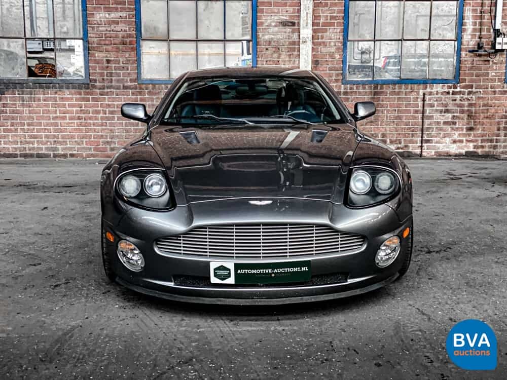 Aston Martin Vanquish 5.9 V12 466pk 2003