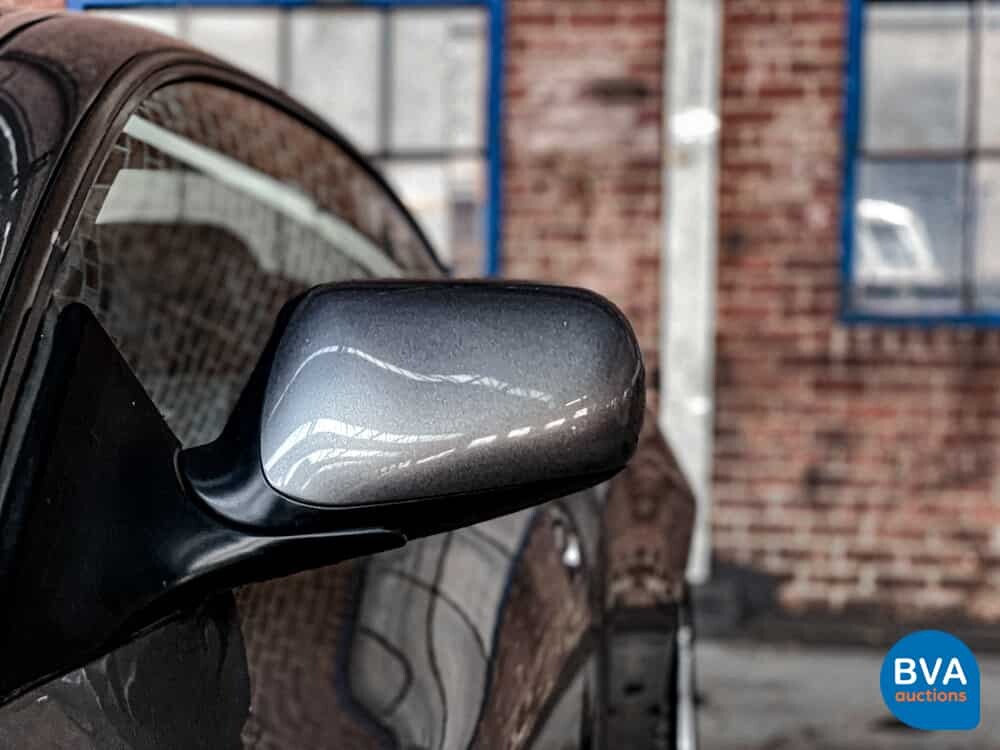 Aston Martin Vanquish 5.9 V12 466pk 2003