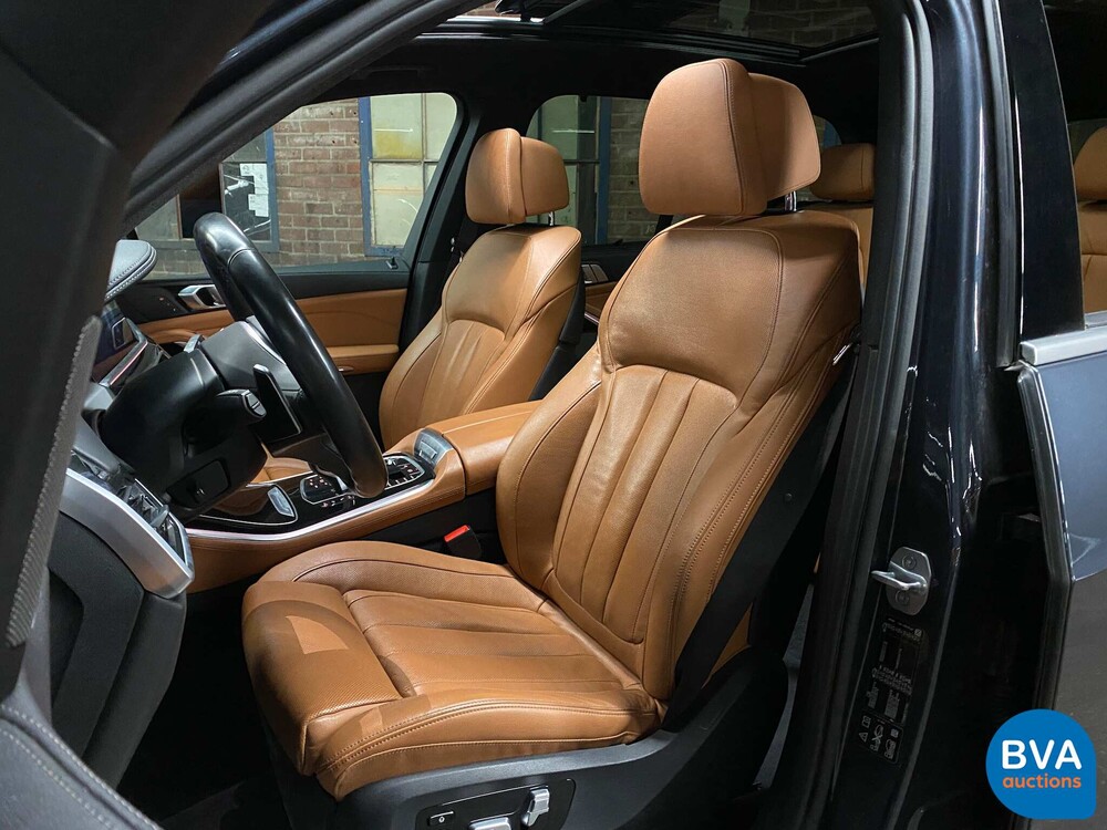 BMW X5 xDrive 40i High Executive M-sport 340pk 2020 -Org NL- GARANTIE, H-671-BK