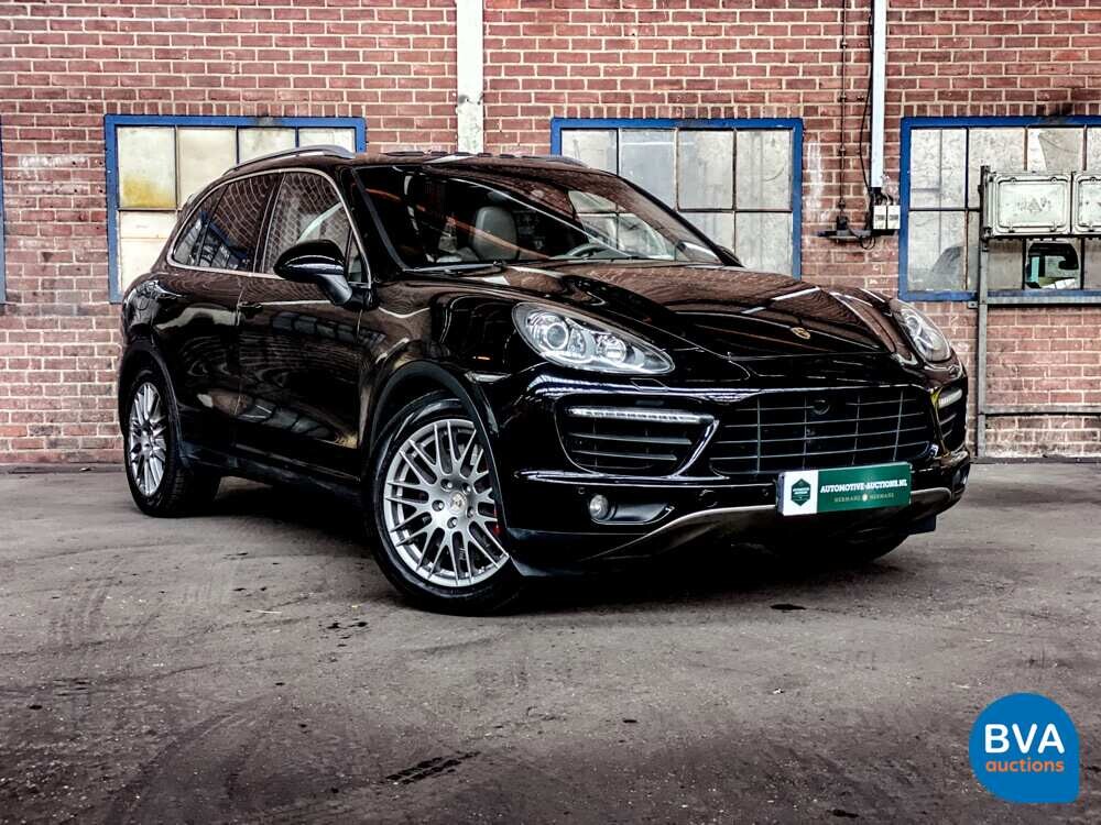 Porsche Cayenne 4.8 Turbo Sportchrono 500pk 2010, JT-994-P
