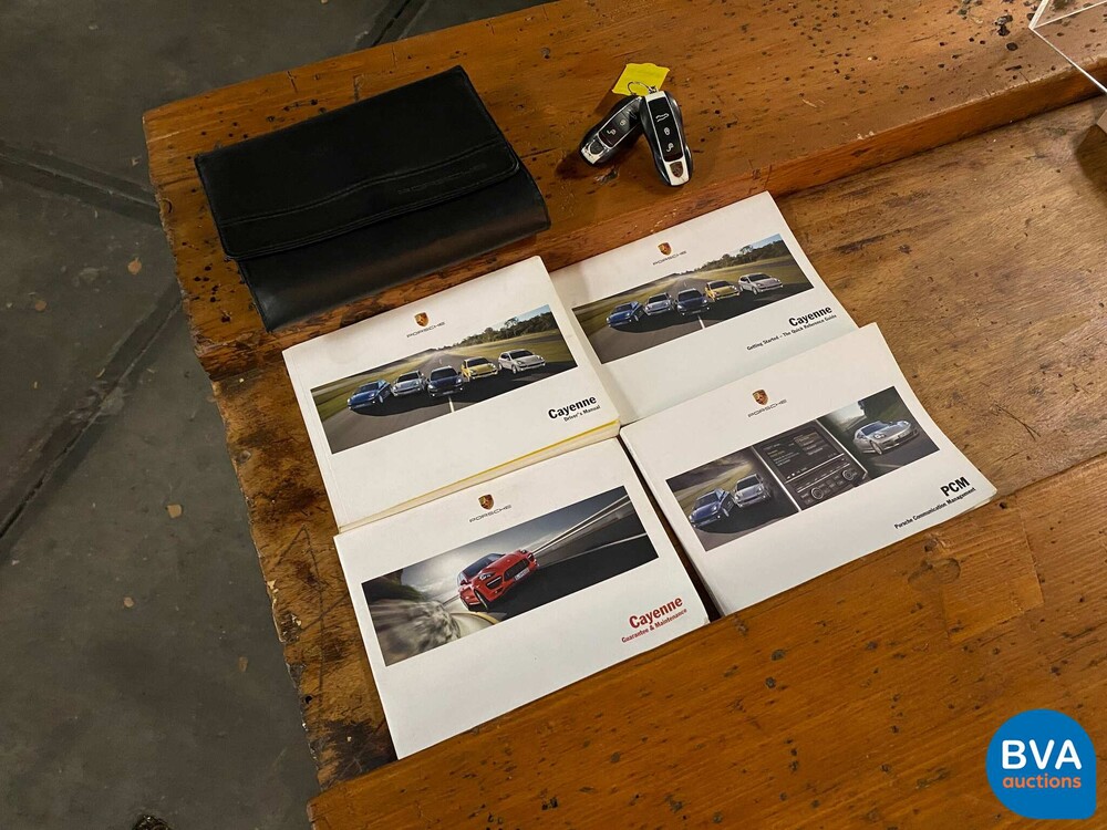 Porsche Cayenne 4.8 Turbo Sportchrono 500pk 2010, JT-994-P