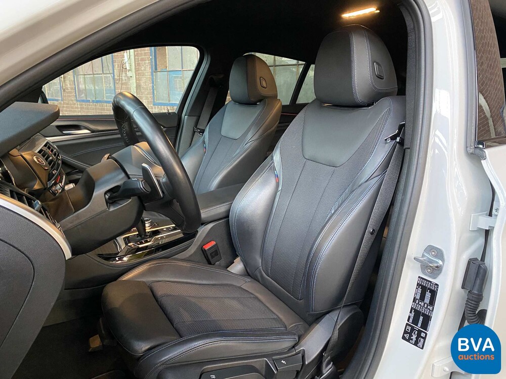 BMW X4 xDrive30i M-Sport ShadowLine 252pk 2019, N-064-RT