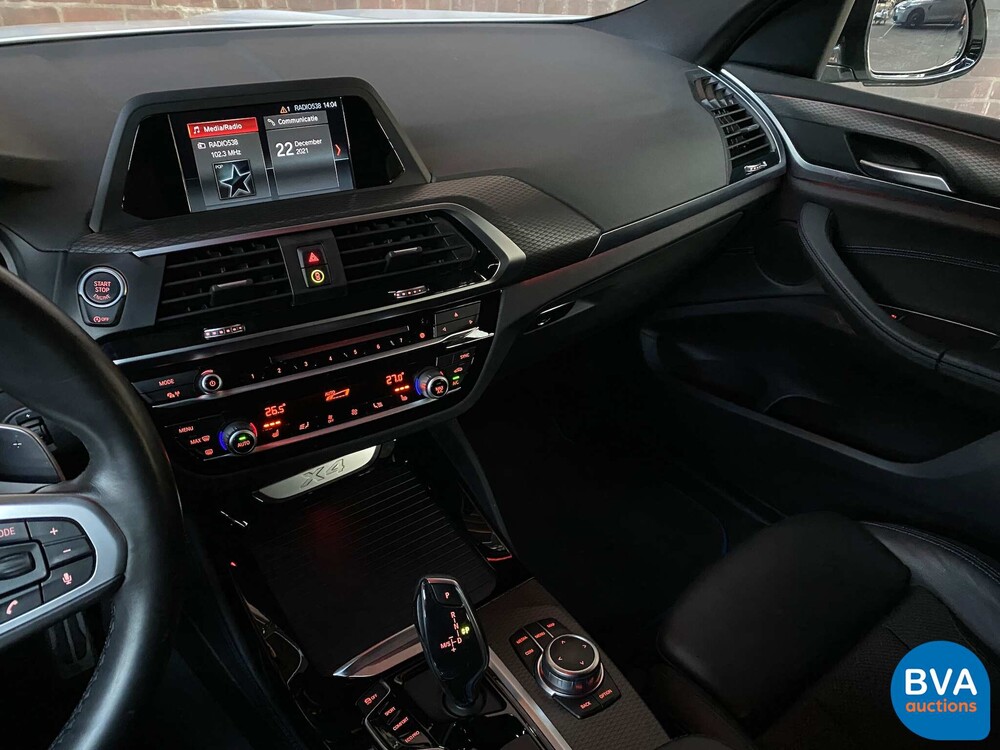 BMW X4 xDrive30i M-Sport ShadowLine 252pk 2019, N-064-RT