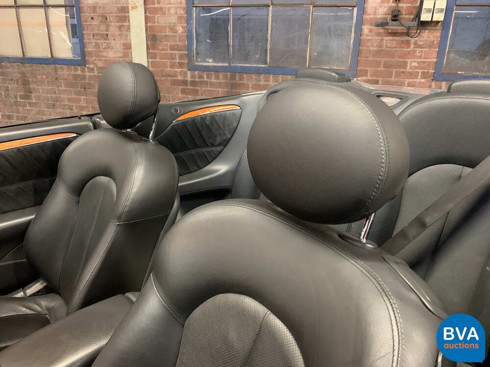 Mercedes-Benz CLK320 Cabriolet 218pk -Org. NL- 2004, 45-PB-GB