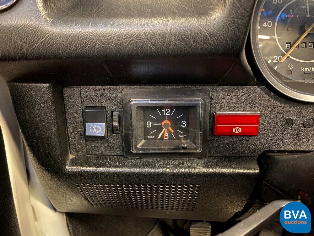 Volkswagen Kever Cabriolet 1303 LS 1975 50pk, 95-YA-79