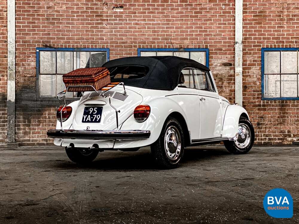 Volkswagen Kever Cabriolet 1303 LS 1975 50pk, 95-YA-79
