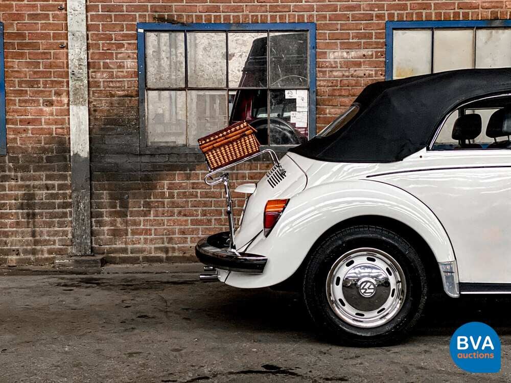Volkswagen Kever Cabriolet 1303 LS 1975 50pk, 95-YA-79