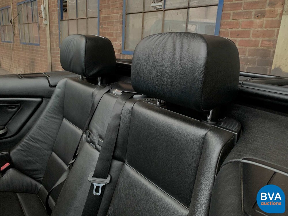 BMW 318Ci Cabrio 3-serie 2001 140pk, PZ-774-D