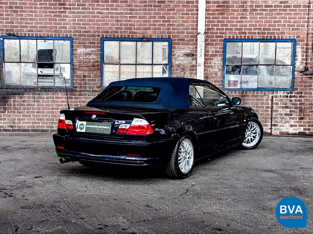 BMW 318Ci Cabrio 3-serie 2001 140pk, PZ-774-D