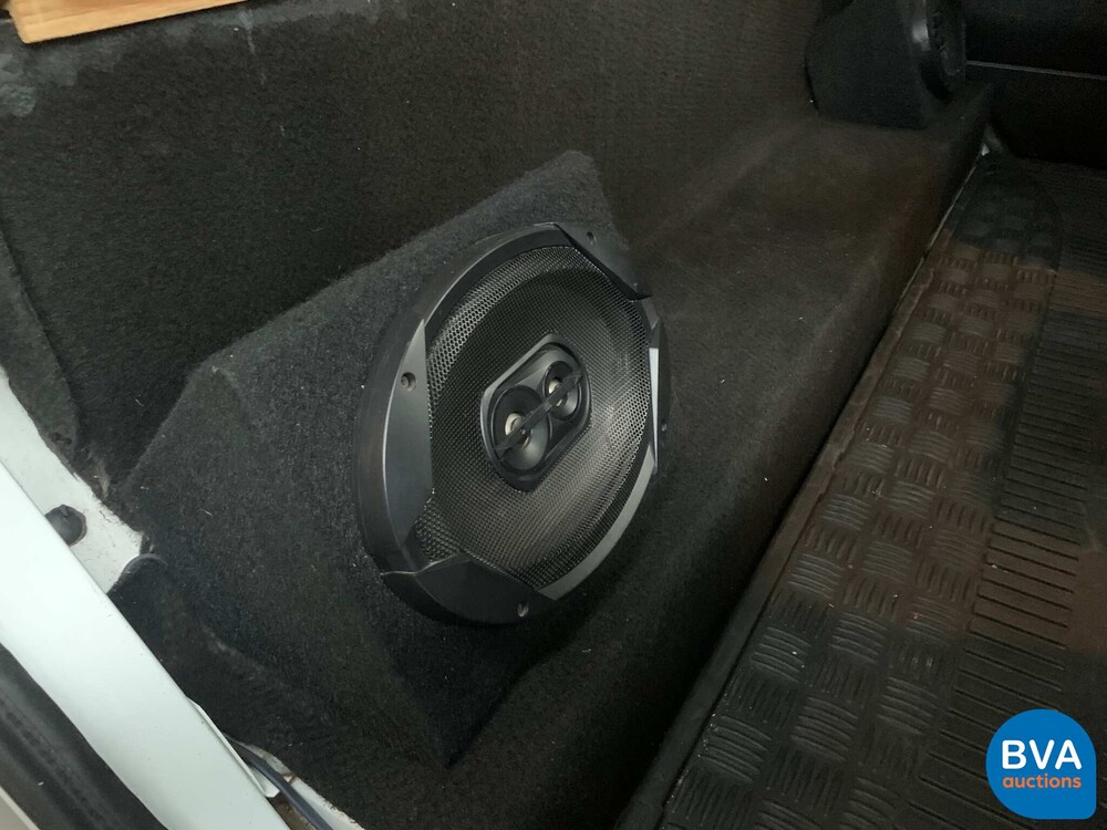 Land Rover Defender TD4 122pk 2011, VX-466-H