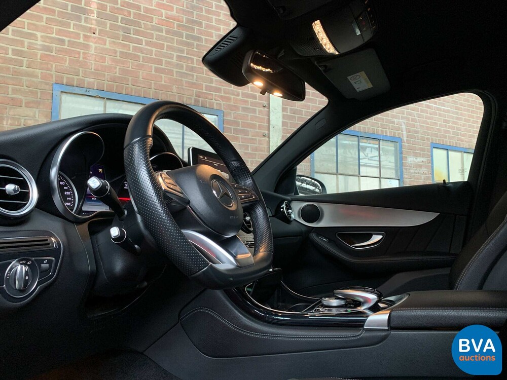 Mercedes-Benz GLC220d Coupé AMG 4Matic GLC-Klasse 2017