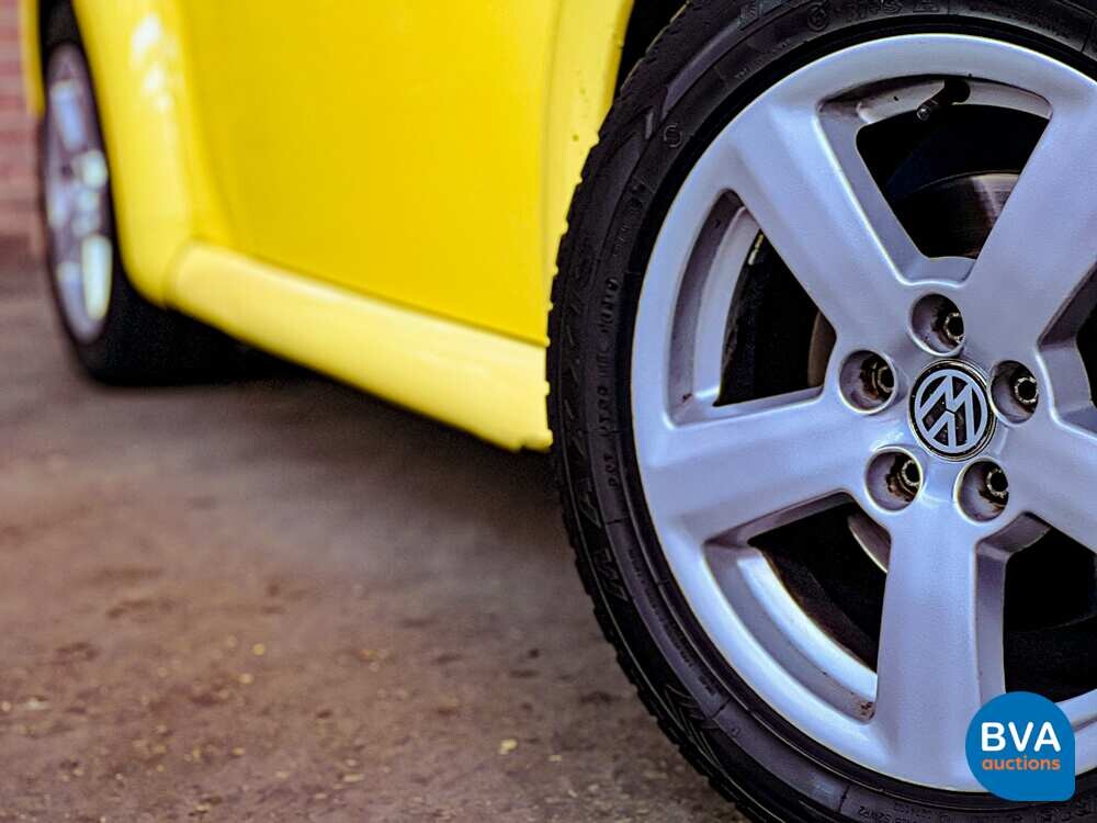 Volkswagen New Beetle 2.0 Highline 116pk 1999 -Org. NL-, XP-GF-70