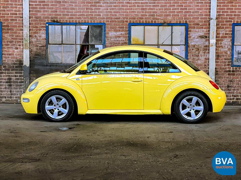 Volkswagen New Beetle 2.0 Highline 116pk 1999 -Org. NL-, XP-GF-70